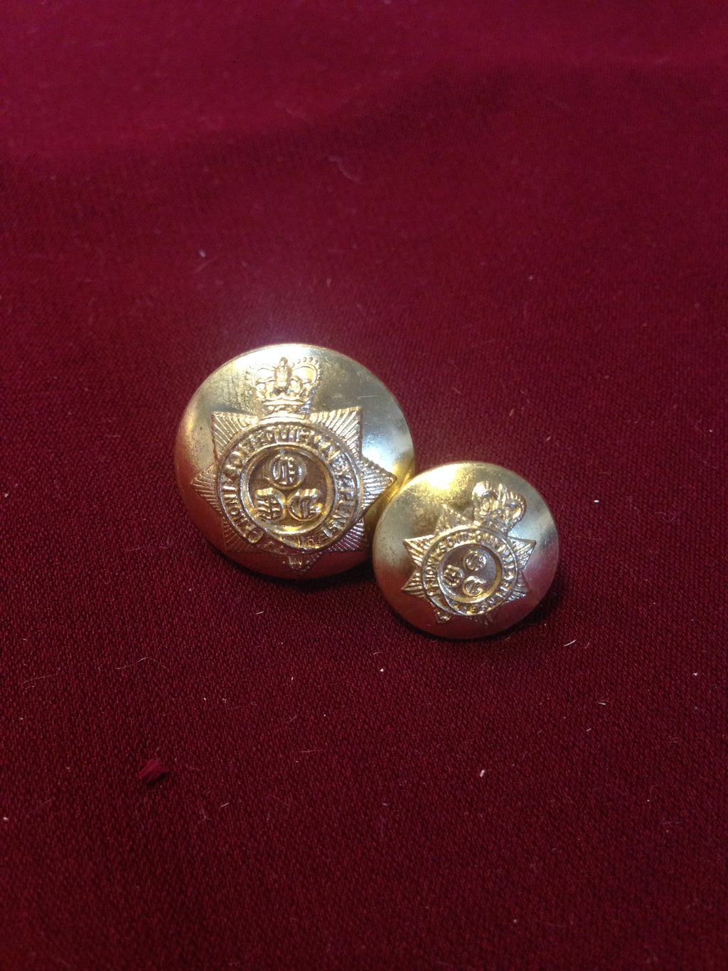 1st King's Dragoon Guards Buttons
