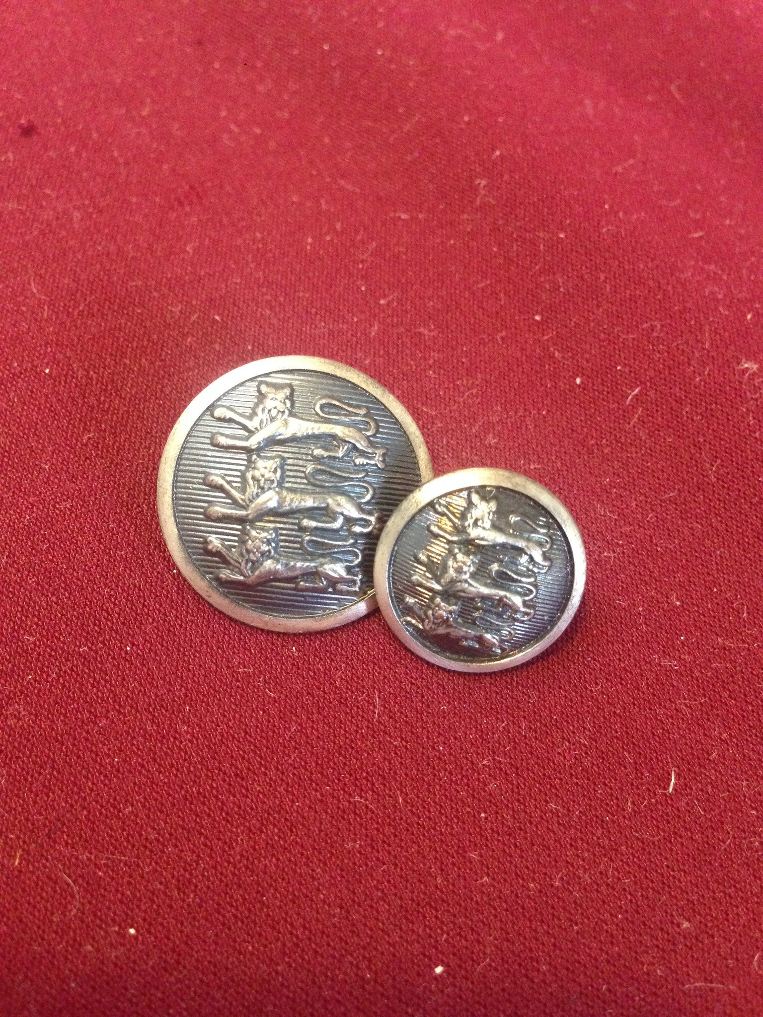 Three Lions Buttons